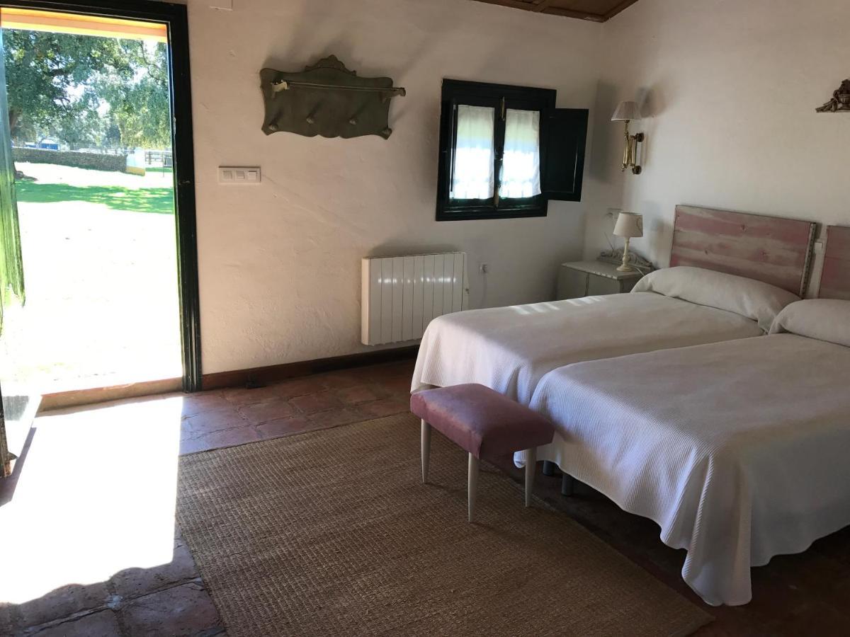 Casa Rural De La Finca Sierra Grande Hornachos 外观 照片
